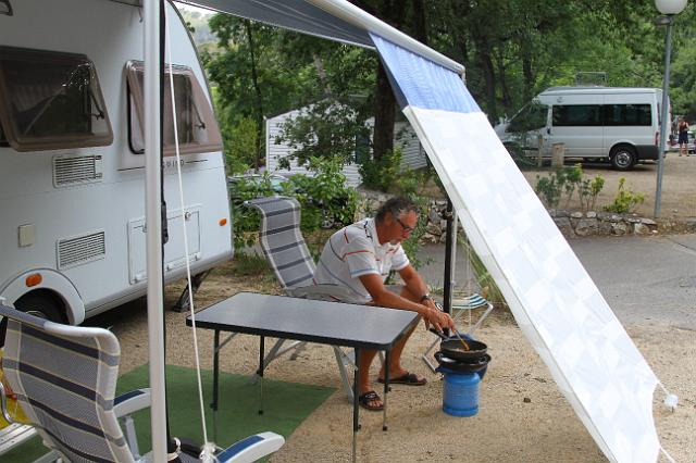 0005 camping Les Pinedes.JPG